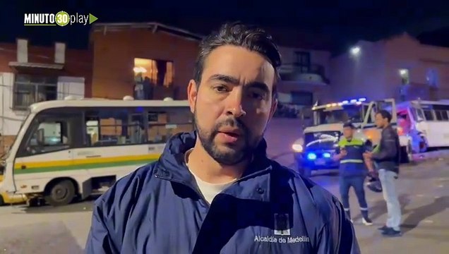 Alcalde de Medellín da reporte oficial del accidente en Manrique hasta ahora 2 fallecidos y 16 heridos