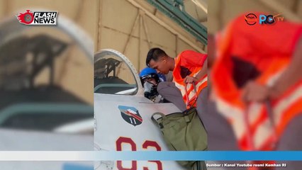 Lettu Pnb Rahmat Ruslan Raih Thunder Number Usai Sukses Terbang Solo dengan Sukhoi SU-30 MK2 di Lanud Sultan Hasanuddin
