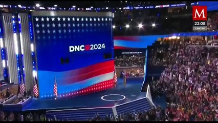 Harris fue ovacionada en su primera aparición en la Convención Demócrata