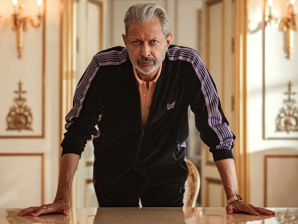 "kaos": trailer zur fantasy-serie mit jeff goldblum als zeus