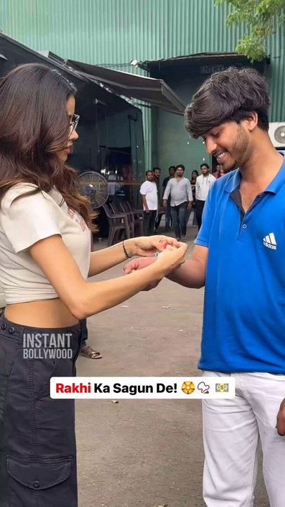Janvi Kapoor says "Arey nahi Pagal ho kya"?
