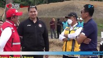 Menpora Dito Dampingi Presiden Tinjau Lapangan Sepak Bola Sport Center Ibu Kota Negara