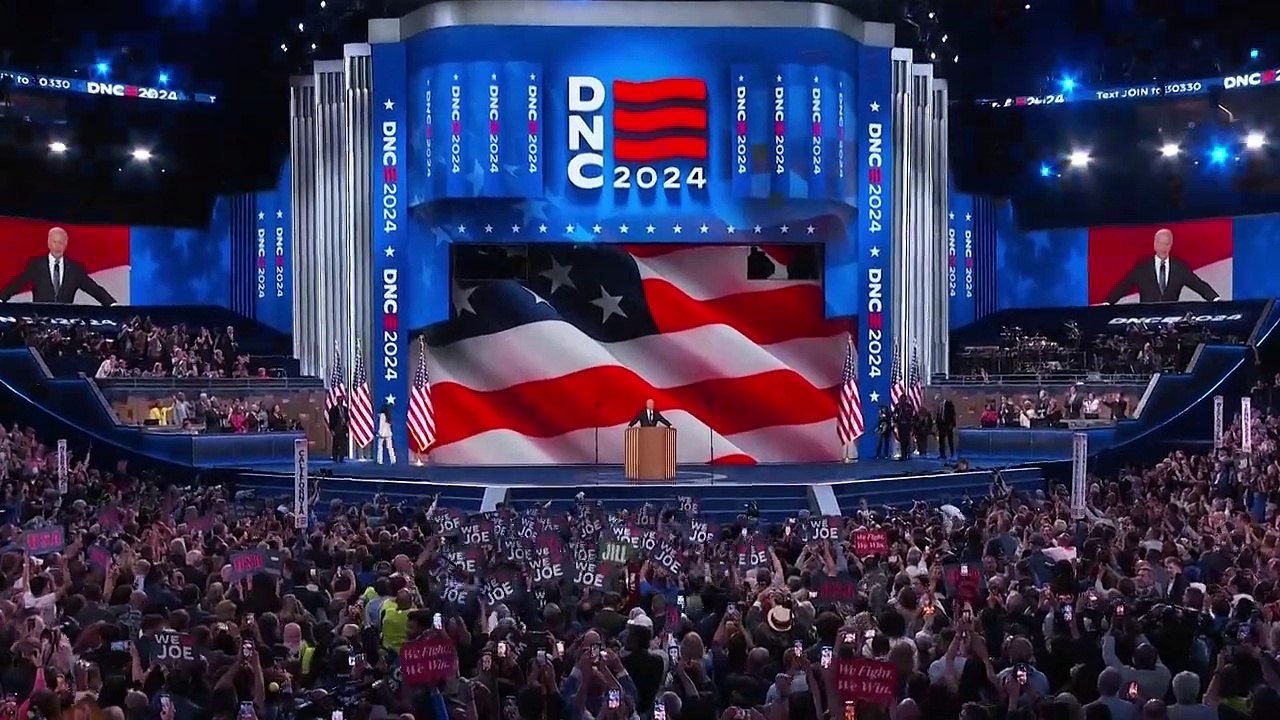 Parteitag der US-Demokraten: Biden übergibt Staffelstab an Harris