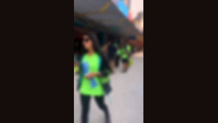 Homem é preso após tentar beijar duas mulheres à força na rua mas é solto no dia seguinte; Veja o vídeo