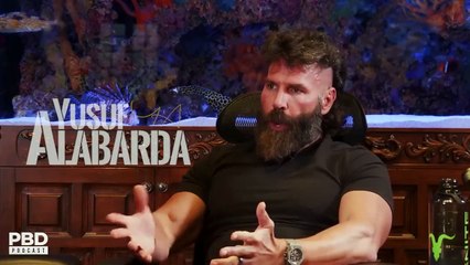 CHP yönetimi şu fuhuşçu herif kadar bile olamadı...