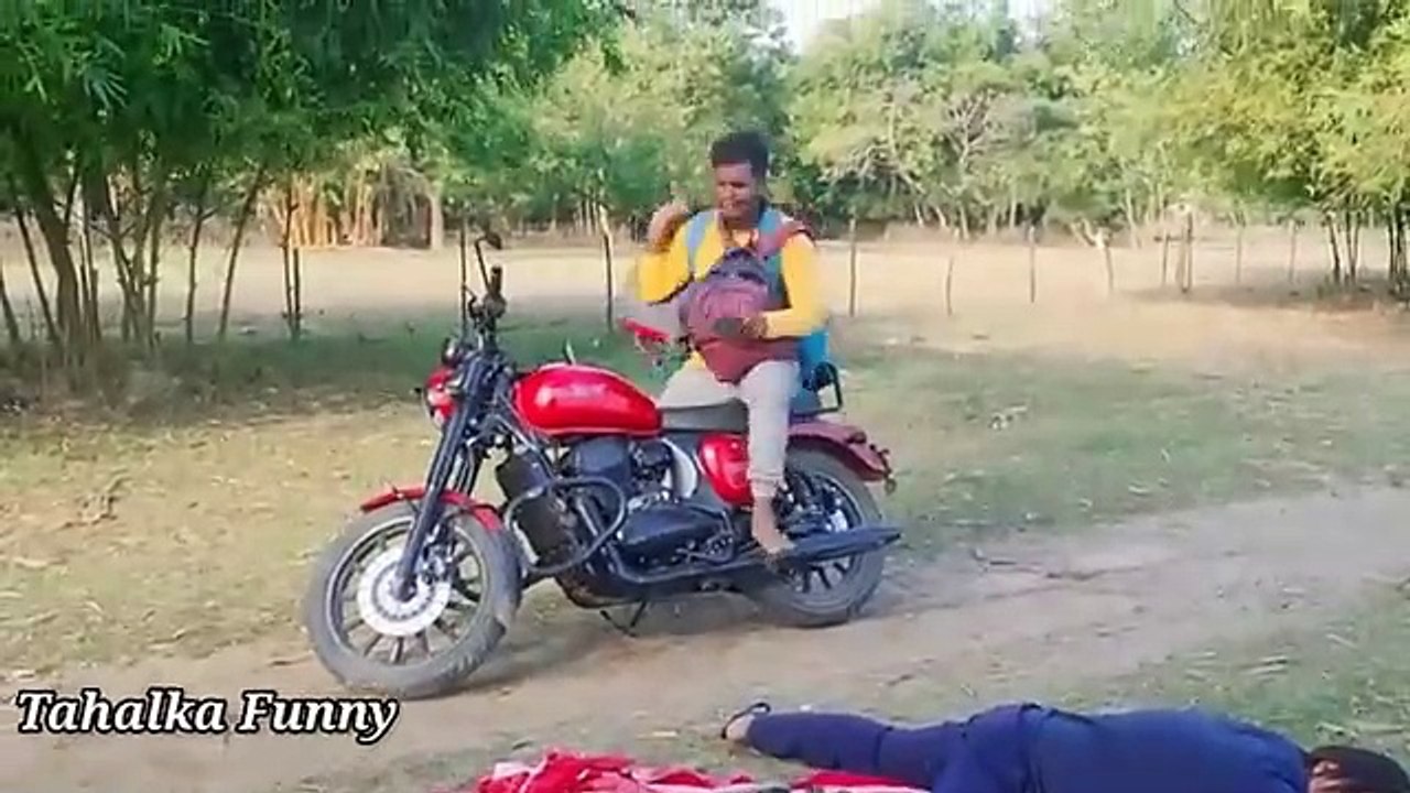 Must_Watch_New_Special_Comedy_Video_2024_Totally_Amazing_Comedy_Episode_24_by_Tahalka_funny(360p)