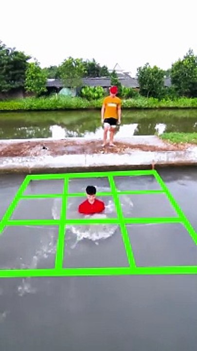 Amazing funny water game