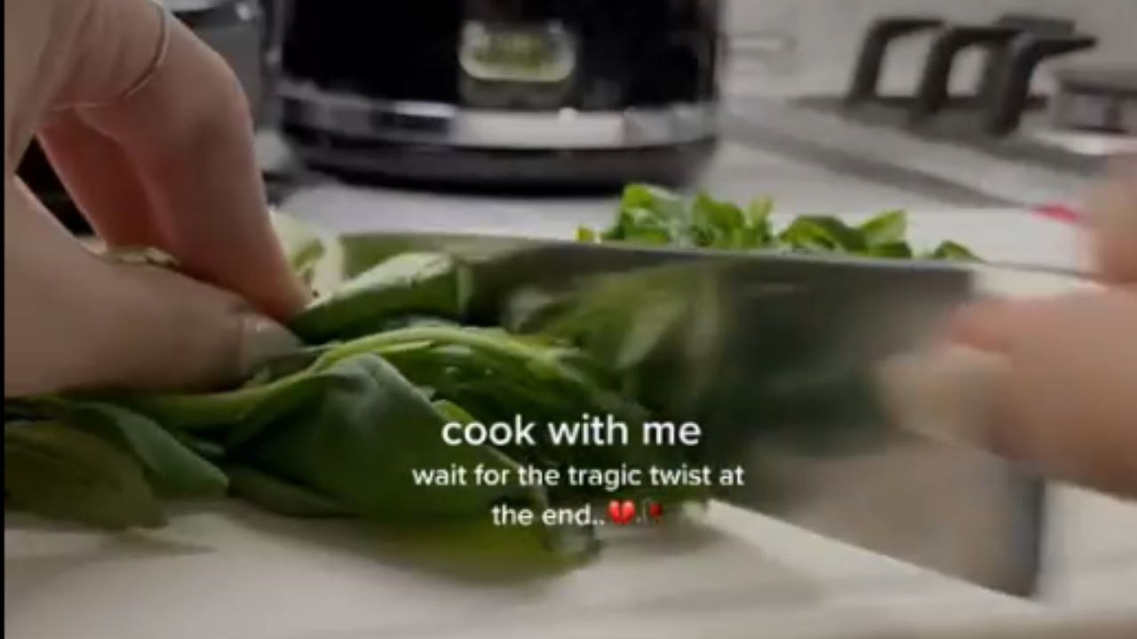Girl's perfect aesthetic cooking video Ruins from a broken dish handle mishap