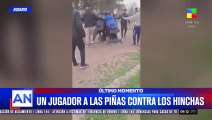 Rosario: un jugador a las piñas contra los hinchas