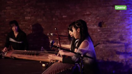 Des instruments traditionnels coréens  réveillent les ruines du Coudenberg