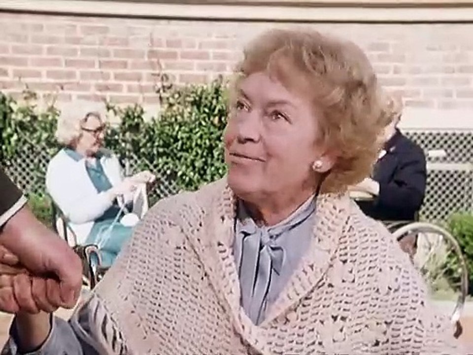 S04E16 - Wer ist Doktor Holtfield