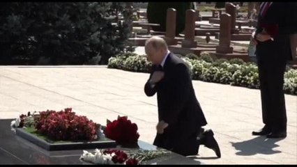Vladimir Putin ha visitato per la prima volta la scuola di Beslan