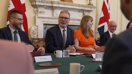 ‘Right to switch off’: Labour’s plan to ban out-of-hours work contact