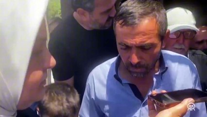 Erdoğan yangından etkilenen  İzmirlilerle konuştu