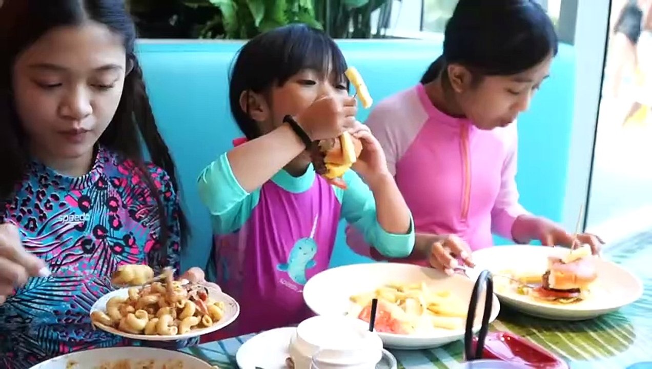 MORNING ROUTINE in a NICE HOTEL by the BEACH