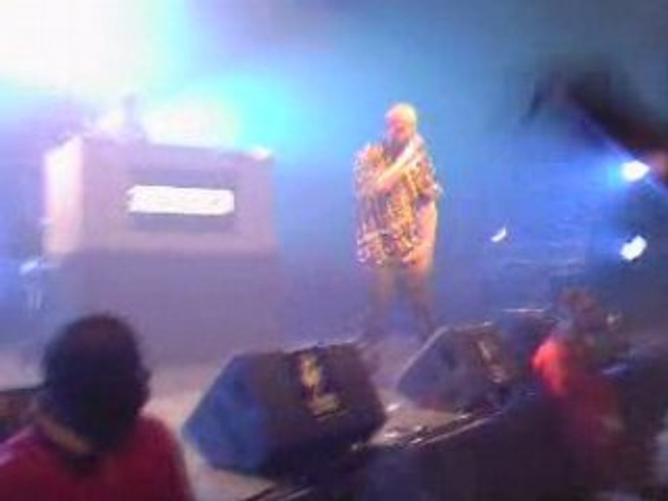 Sinik-that my people(kool shen)