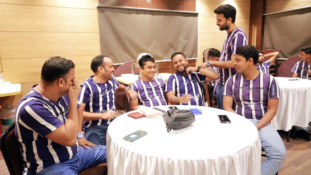 Reactions shayari Session TBI Twentieth 2023