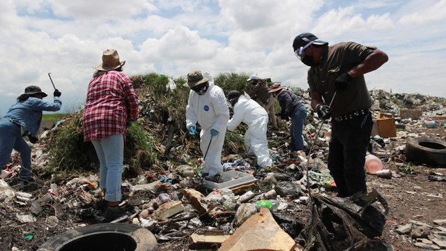 MÉXICO | Madres buscan restos de sus desaparecidos entre la basura | EL PAÍS
