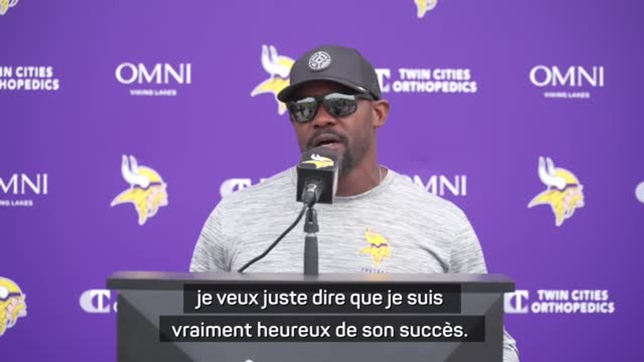 Miami Dolphins - Brian Flores répond aux attaques de Tua Tagovailoa