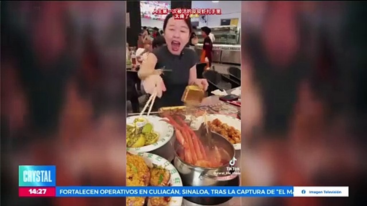 VIDEO: Influencer de comida vive momento de terror