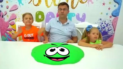 little kids are playing with slimes