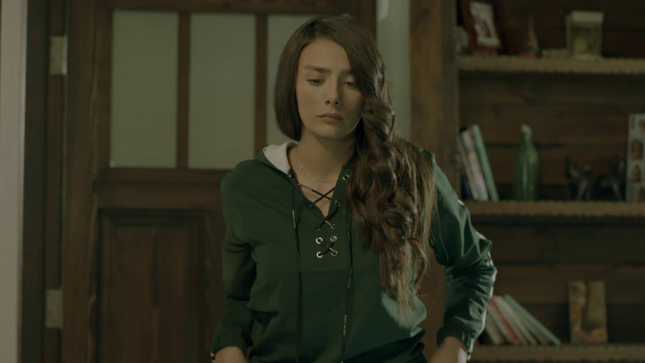 المسلسل السوري بكرة بيجي نيسان الحلقة الثانية 2...