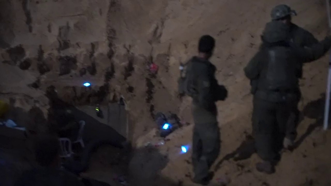 Túnel en el que fueron hallados los cuerpos de los seis rehenes rescatados por Israel