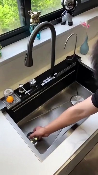 Amazing kitchen sink design