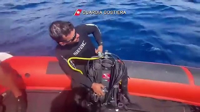 Il naufragio di Porticello, un robot sottomarino aiuta i sommozzatori a cercare i dispersi nel relitto