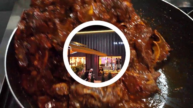 Food Kingdom Food Kingdom - Overwhelming visuals! Spicy grilled beef bone stew that is unfamiliar but worth trying ⧸ Korean food