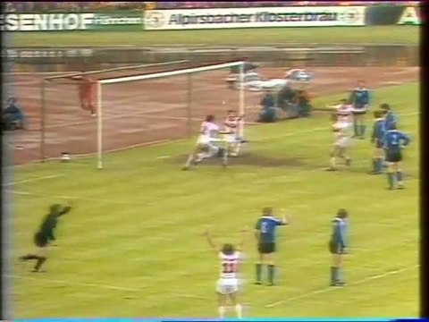 STUTTGART - HAMBOURG - 1980 - SAISON 1979/1980 -
