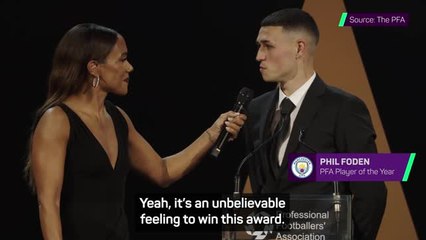 Télécharger la video: Foden honoured to win PFA Player of the Year