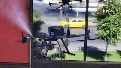 Kepçeleri unutun... İşte yeni ata sporumuz: Dron ile dış cephe temizliği