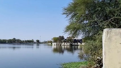 बजरी माफिया ने ट्रैक्टर से कुचल दिया, मौत