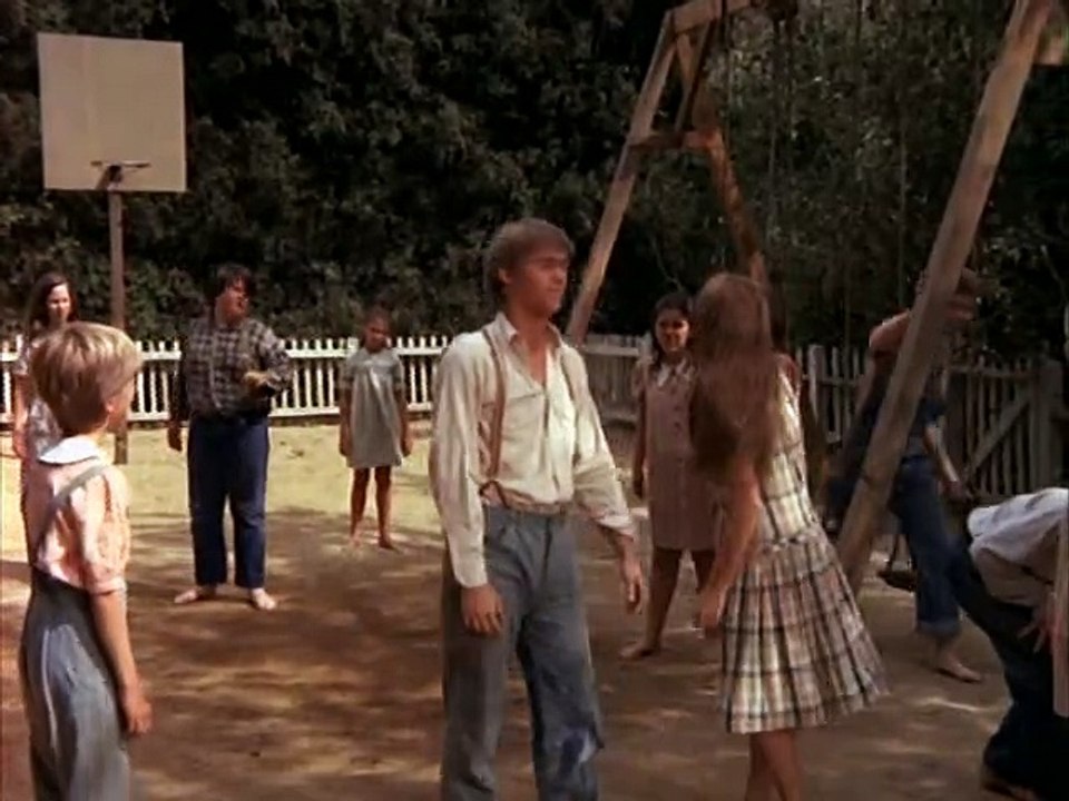 S01E13 - The Reunion