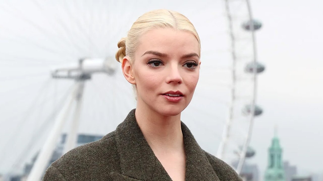 Anya Taylor-Joy to Star in 'How to Kill Your Family' Series Adaptation at Netflix | THR News