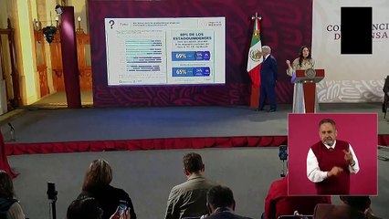 Vilchis califica de "conservador" a un artículo llamado "México acaricia la dictadura"