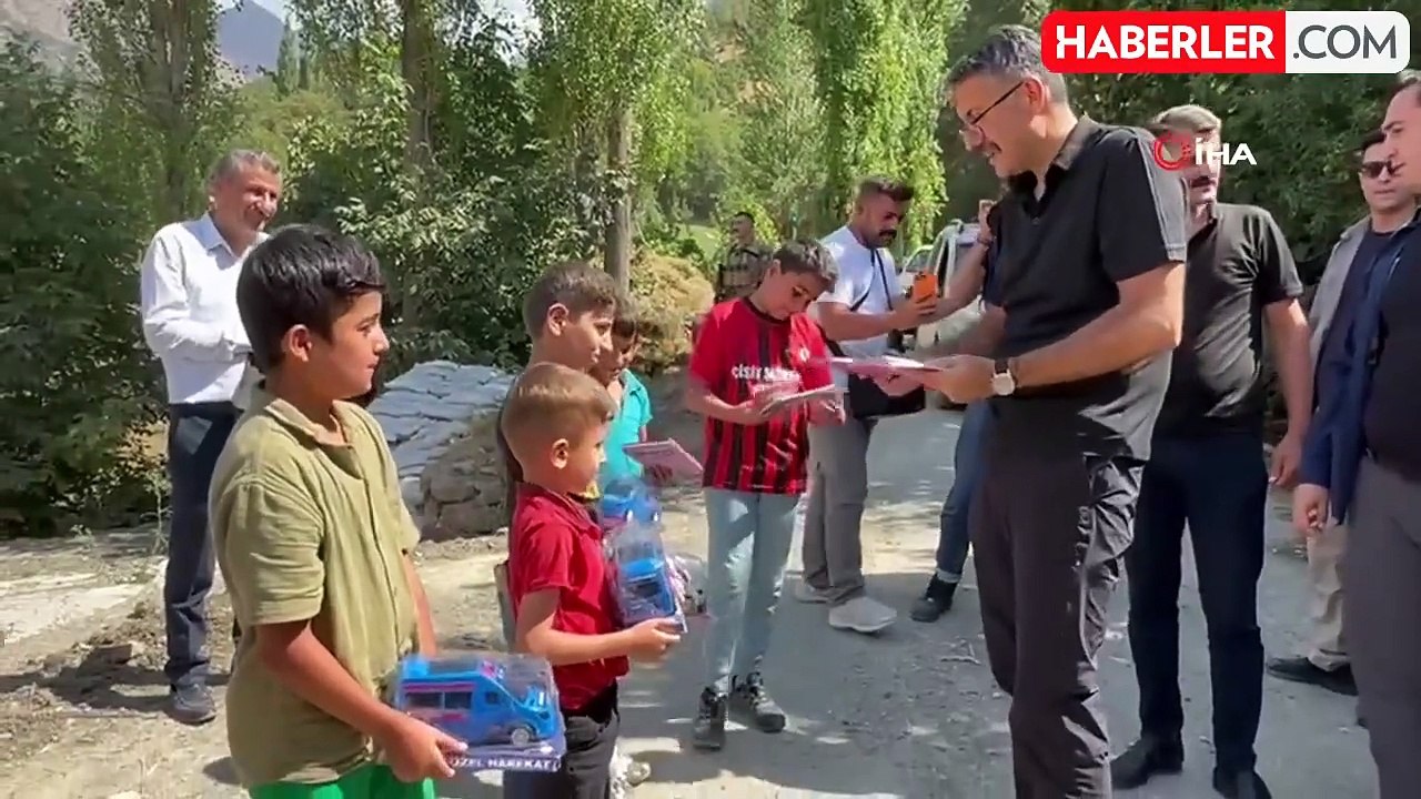 Vali Çelik, Tuğlu, Yeşiltaş ve Dağlıca köylerini ziyaret etti