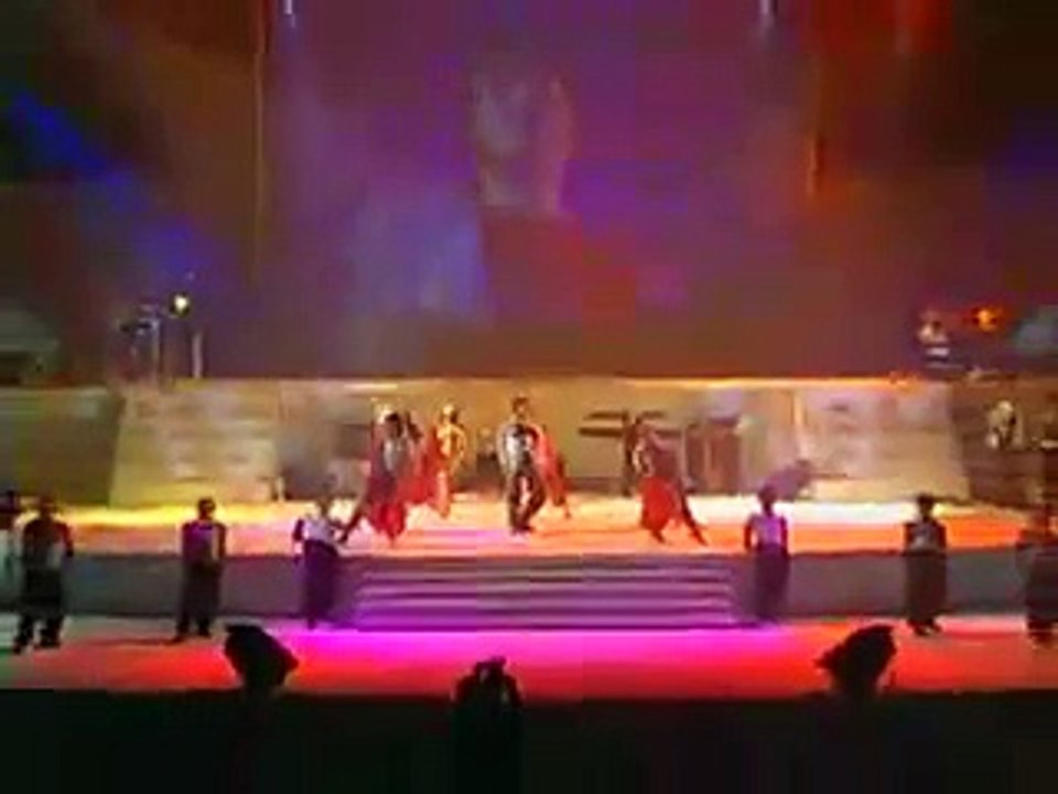 Trọn Một Đêm Vui - Nguyễn Phi Hùng