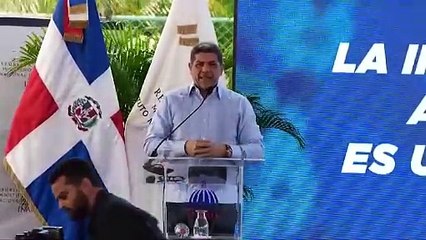 Menú escolar: coctel, guineos, albóndigas de sardinas y bizcocho con menos azúcar