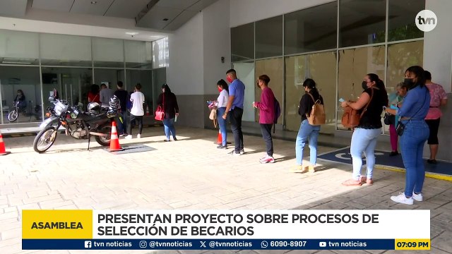 ¿Qué ha sucedido con los Proyectos de Ley que buscan regular en la Comisión de Educación?