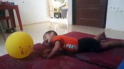 Dede In Hau main balon