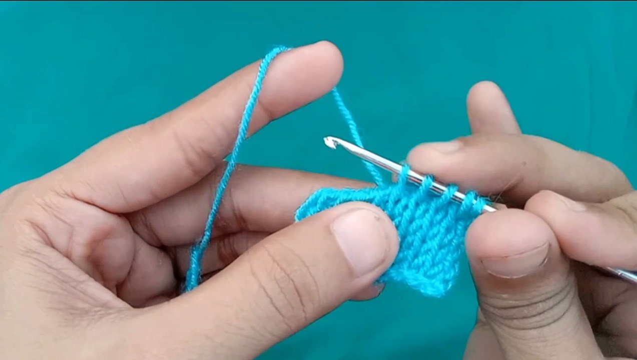 AmazingSuper easy Tunisian crochet baby blanket for beginner tutrorial #tunisian #knitting #pink