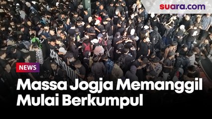 Massa Jogja Memanggil Mulai Berkumpul di Lapangan Parkir Abu Bakar Ali