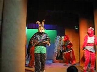 Ursul pacalit de vulpe