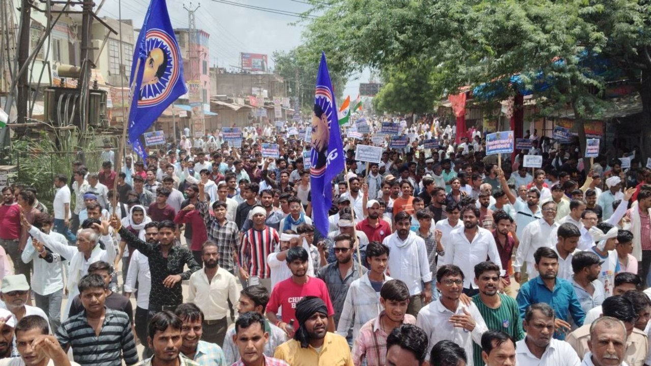 Bharat Bandh 2024: रेलवे स्टेशन से बाजार तक तैन...