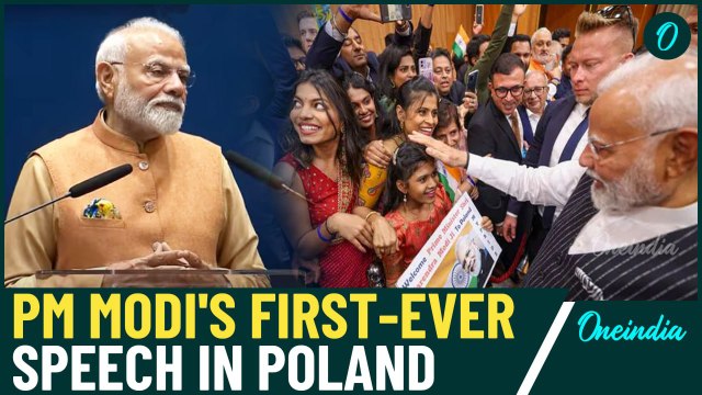 Watch| PM Modi Engages Indian Diaspora in Warsaw Before Crucial Ukraine Summit in Kyiv
