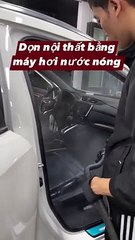 Hơi nước nóng - phương pháp dọn nội thất ô tô tại Autospa Việt Nam