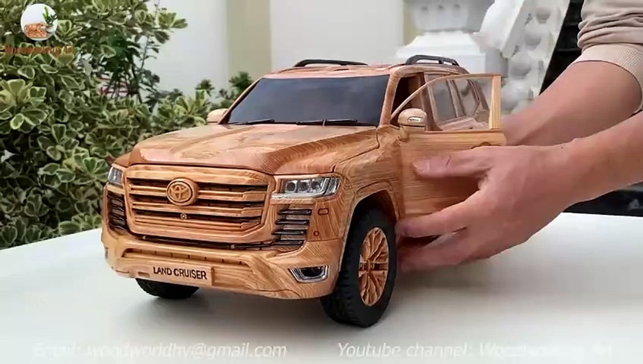 Wood Carving - 2023 Toyota Land Cruiser LC300 - Woodworking Art(720P_60FPS)