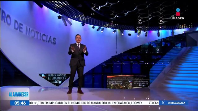 Claudia Sheinbaum anuncia a Martí Batres como el próximo director del ISSSTE